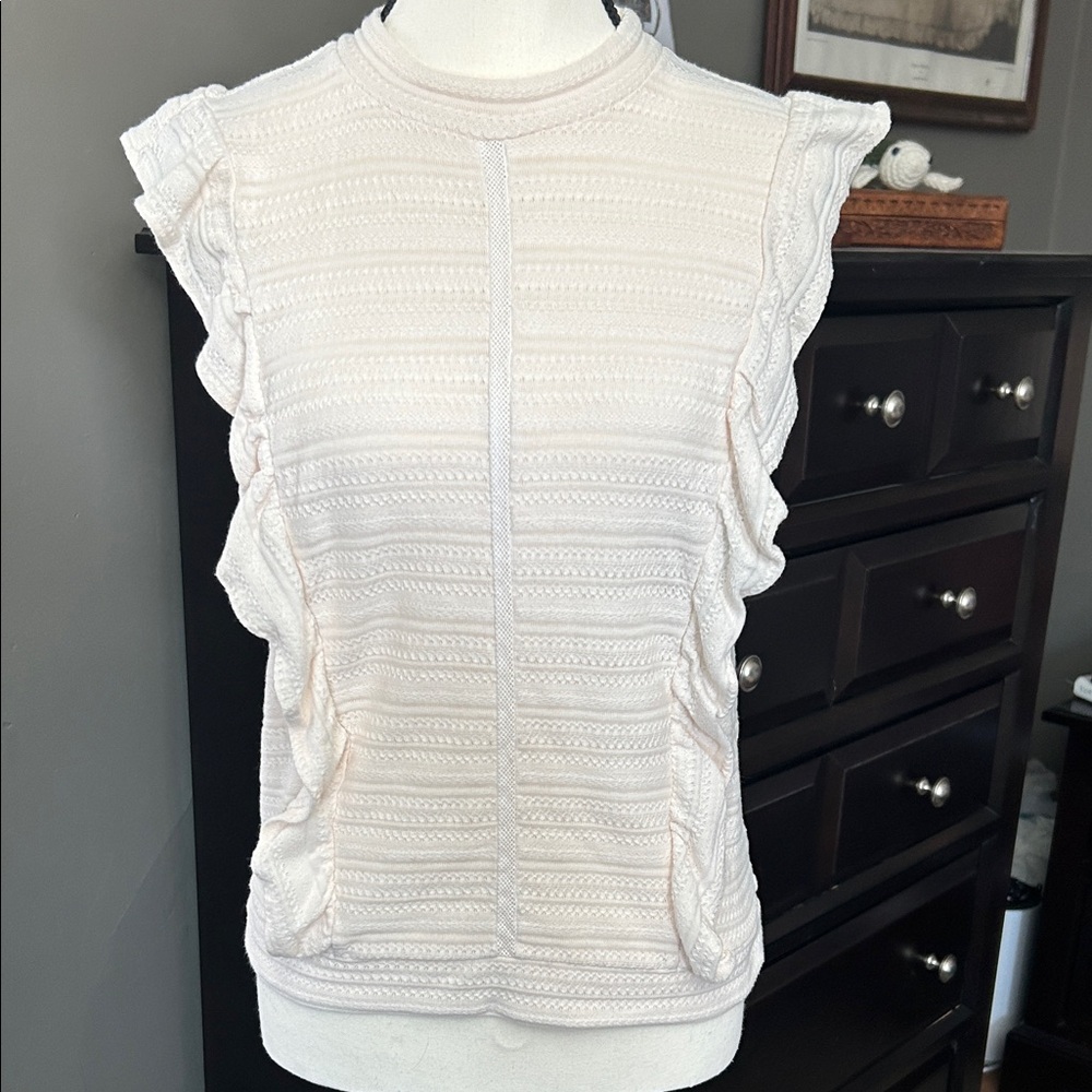 Jessica Simpson Cream Textured Ruffle Blouse